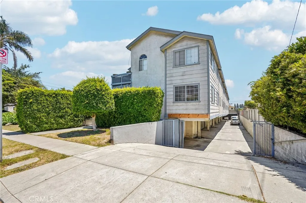 326 E Hazel Street 6, Inglewood, California 90302 home-pic-21